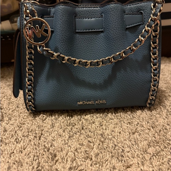NWT Michael Kors blue pebble leather Mina mini crossbody bag with silver details - Picture 9 of 12